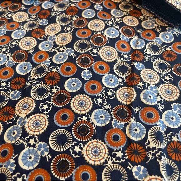 NWOT Johnston & Murphy Navy Button Down Shirt - Size XL - Picture 8 of 8